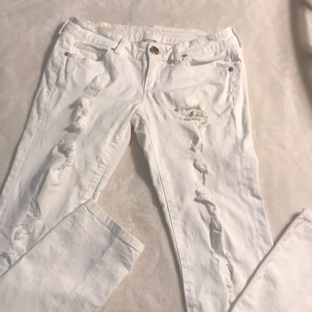 White ragged Jeans by Decree size 7